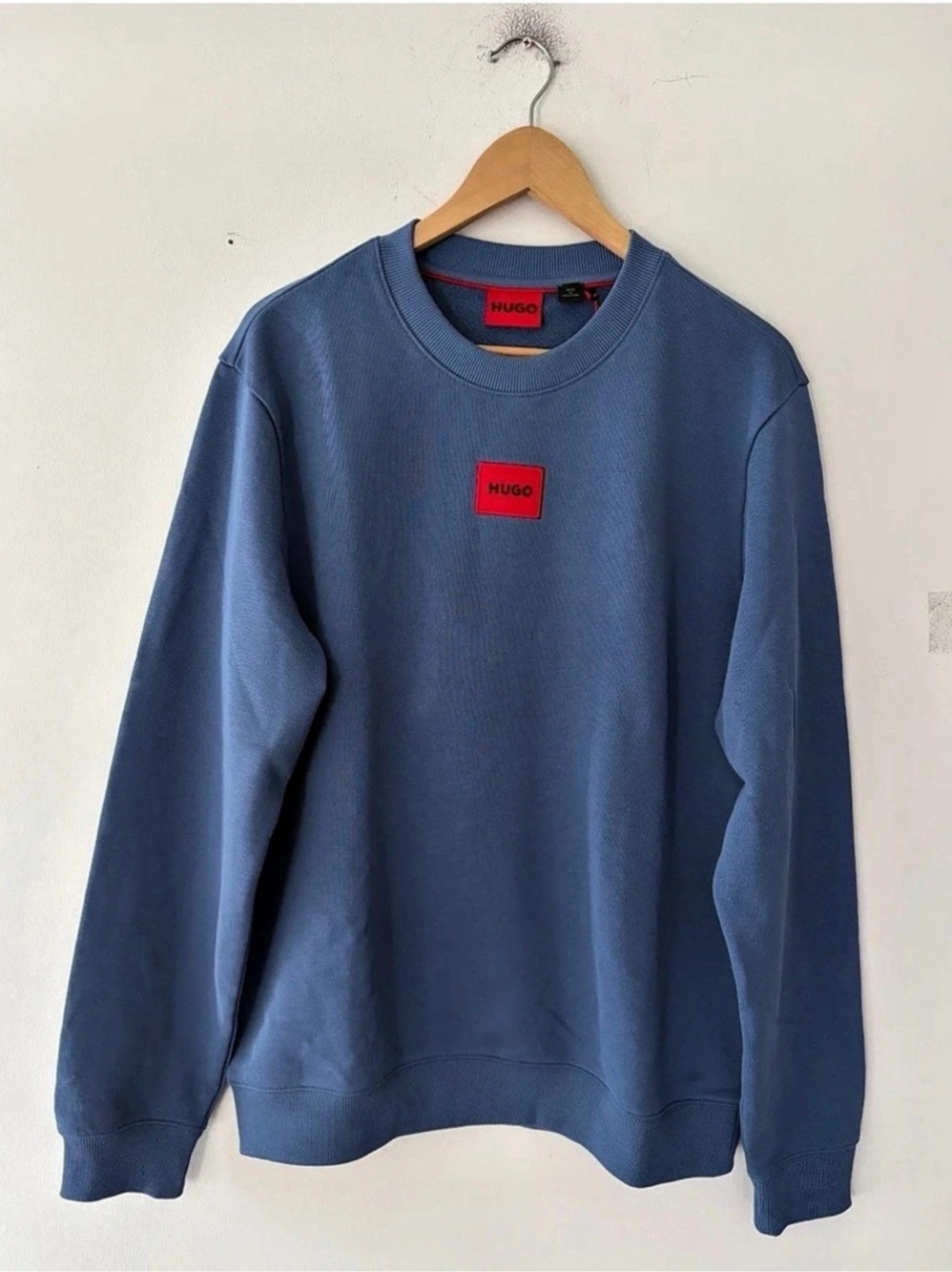 HUGO Cotton Crewneck Sweatshirt Blue Size Medium NWT